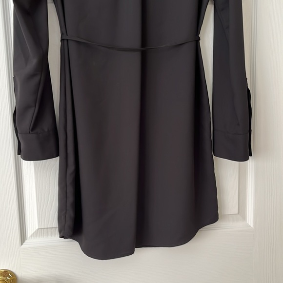 EXPRESS DRESS! - Picture 5 of 10